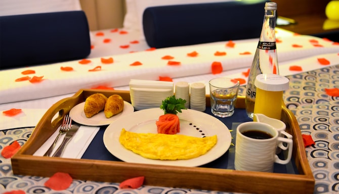 Golden Tulip Istanbul Bayrampasa - Honeymoon