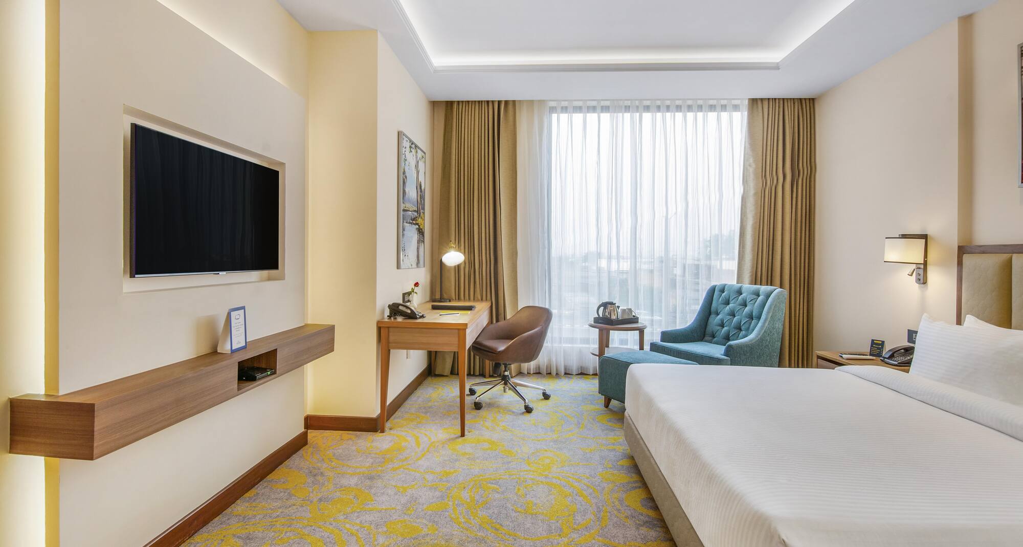 Golden Tulip Jalandhar - Deluxe Room