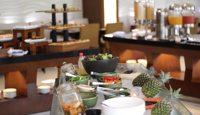GOLDEN TULIP JINENG RESORT BALI - Dhanya Restaurant