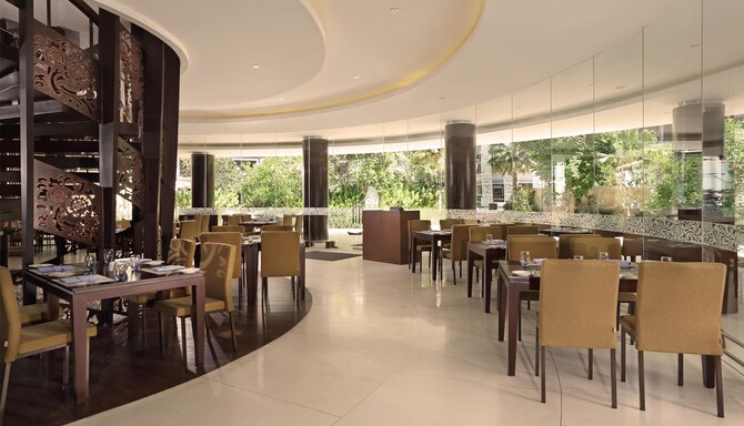 GOLDEN TULIP JINENG RESORT BALI - Dhanya Restaurant