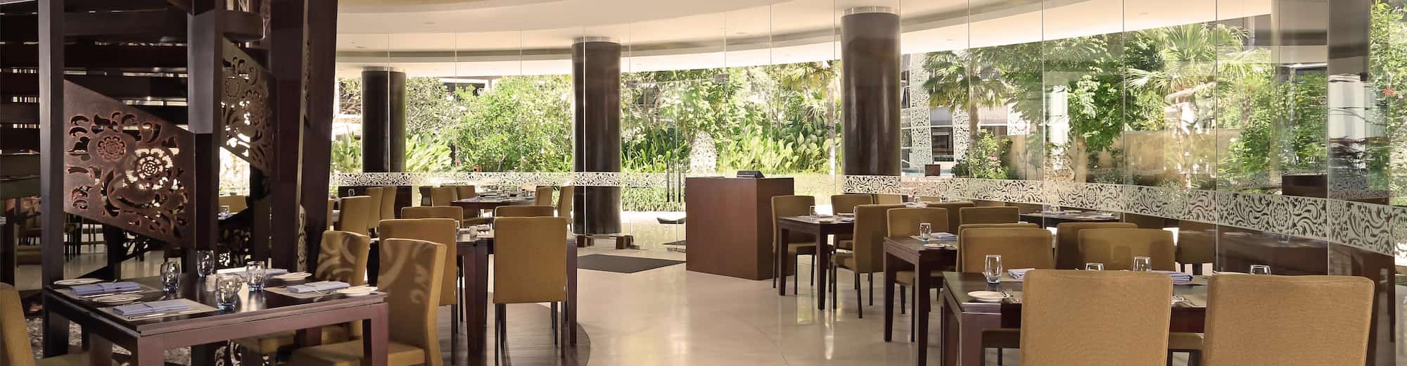 GOLDEN TULIP JINENG RESORT BALI - Dhanya Restaurant