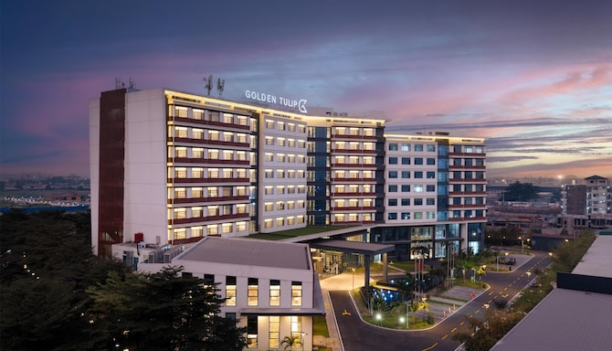 Golden Tulip Kin-Oasis Kinshasa - 外観