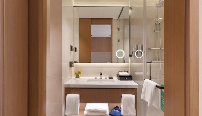 Golden Tulip Kin-Oasis Kinshasa - Studio Bathroom