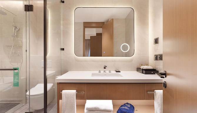 Golden Tulip Kin-Oasis Kinshasa - Suite Bathroom