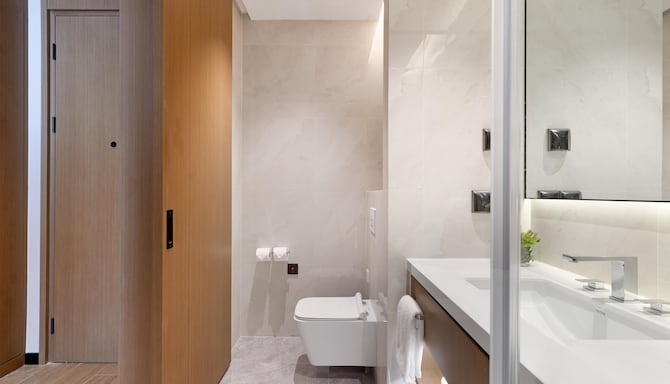 Golden Tulip Kin-Oasis Kinshasa - Deluxe Room Bathroom