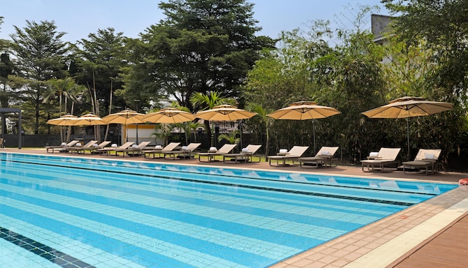 Golden Tulip Kin-Oasis Kinshasa - Swimming Pool
