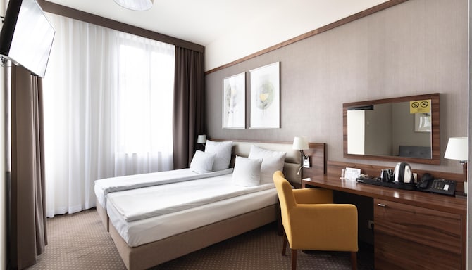 Golden Tulip Krakow City Center - Golden Tulip Krakow City Center