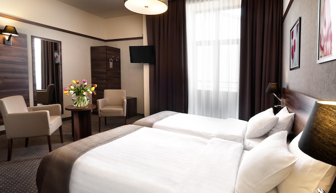 Golden Tulip Krakow City Center - Golden Tulip Krakow City Center 