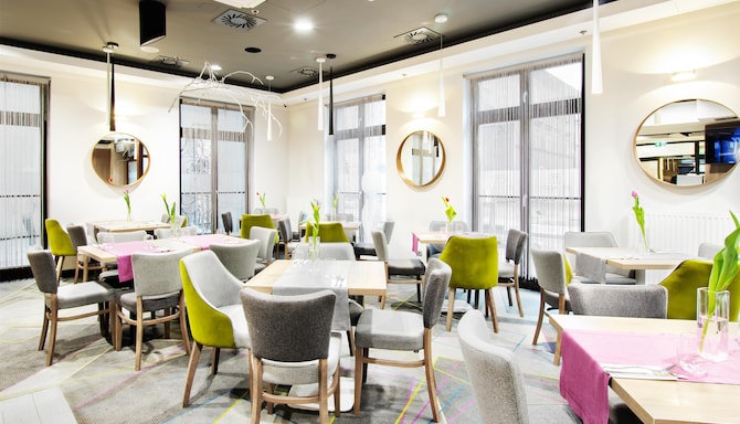 Golden Tulip Krakow Kazimierz - Restauracja zewn trz