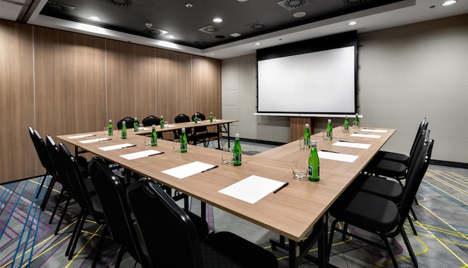 Tulip Conference Room