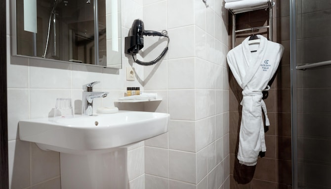 Golden Tulip Krasnodar - Standard Room 2 Single Beds
