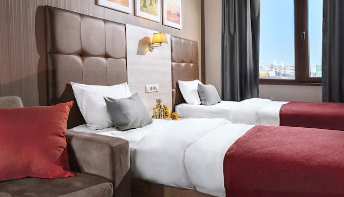 Golden Tulip Krasnodar - Standard Room 2 Single Beds
