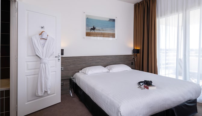 Golden Tulip La Baule Hôtel & Résidence - Chambres / Logements