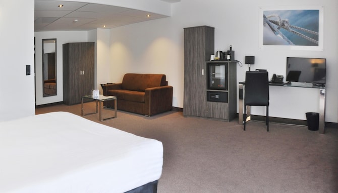 Golden Tulip La Baule Hôtel & Résidence - Suite Deluxe