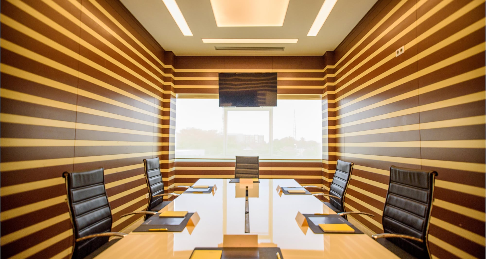 GOLDEN TULIP LE DIPLOMATE COTONOU - Meeting Room ACACIA