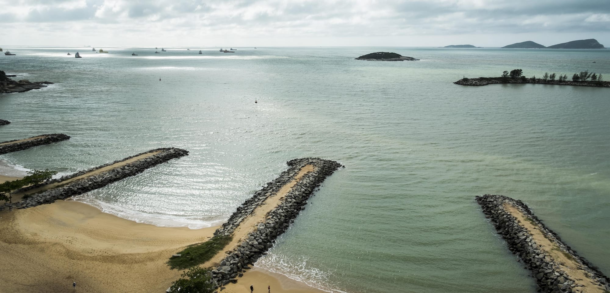 Golden Tulip Macae - Sea view