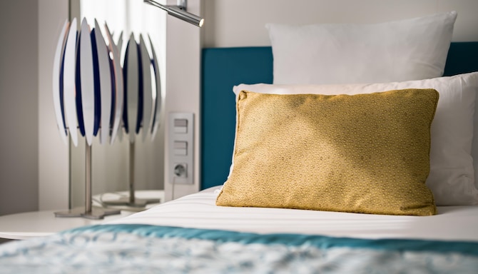 Golden Tulip Marseille Euromed - SKT