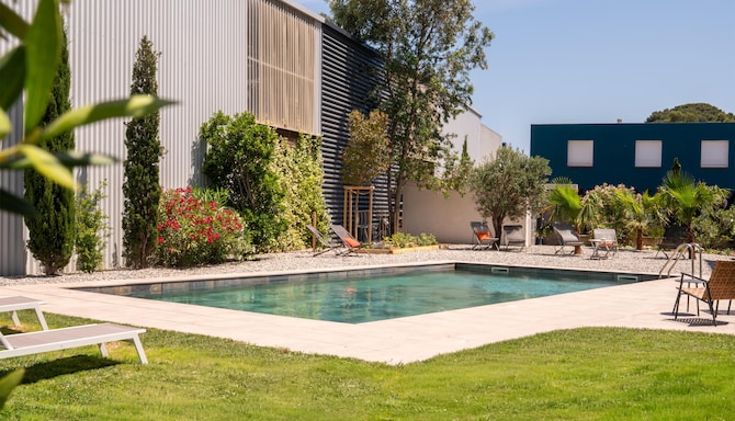 GOLDEN TULIP MARTIGUES – PROVENCE - Piscine - extérieure