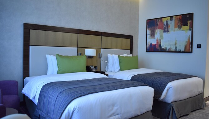 Golden Tulip Media Hotel - Deluxe Twin