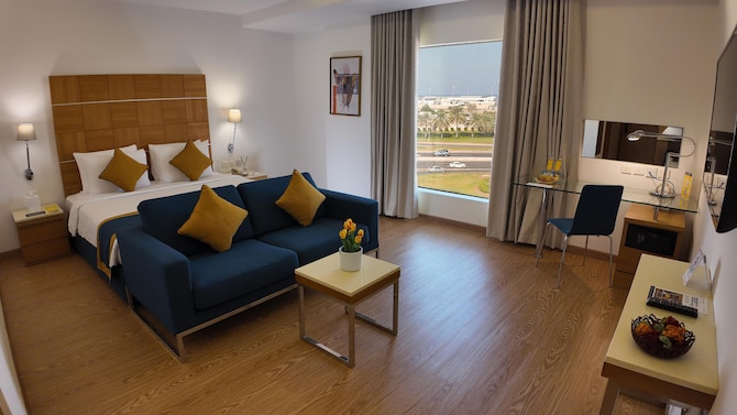 GOLDEN TULIP MUSCAT - Superior Room