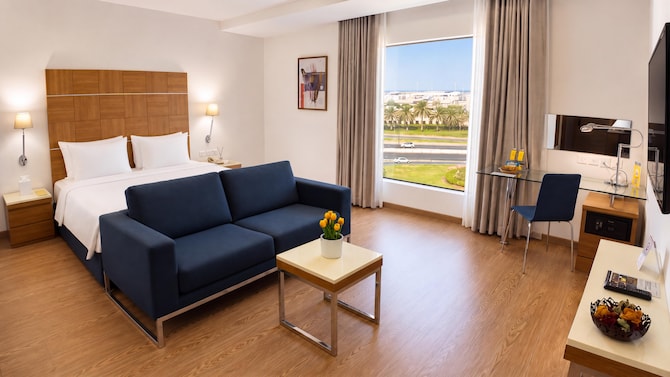 GOLDEN TULIP MUSCAT - Superior Room