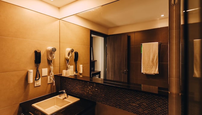 Golden Tulip Natal Ponta Negra - Bathroom