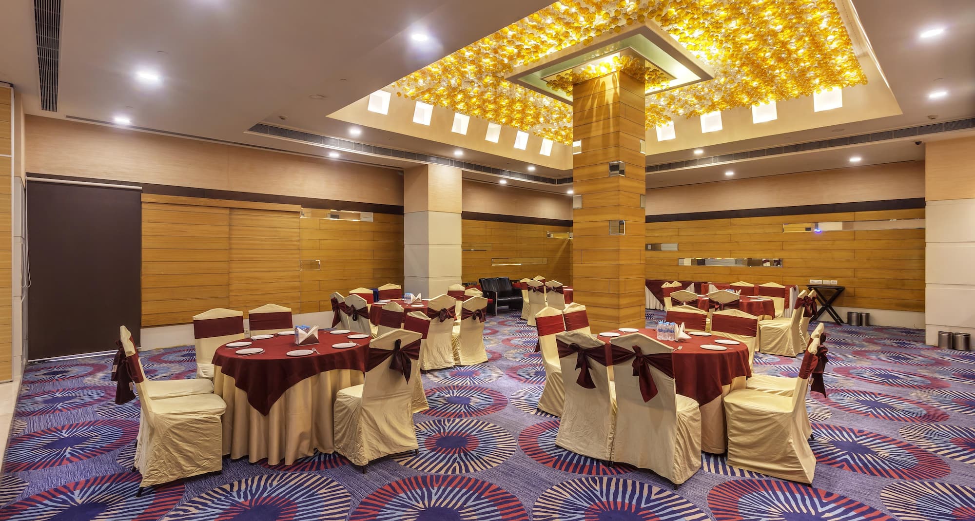Golden Tulip Hari Nagar - centro de negocios