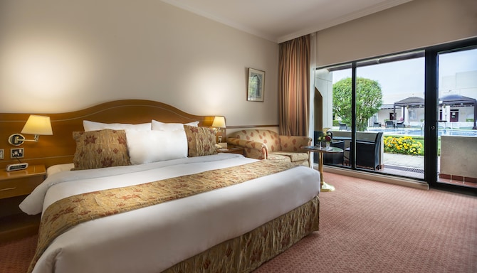 Golden Tulip Nizwa - Chambres / Logements