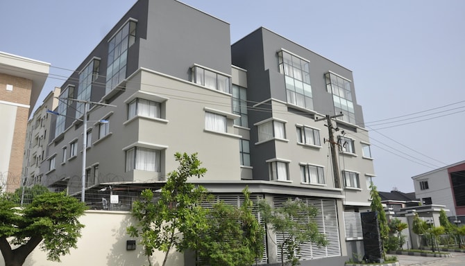 GOLDEN TULIP ONIRU SUITES - GOLDEN TULIP ONIRU SUITES