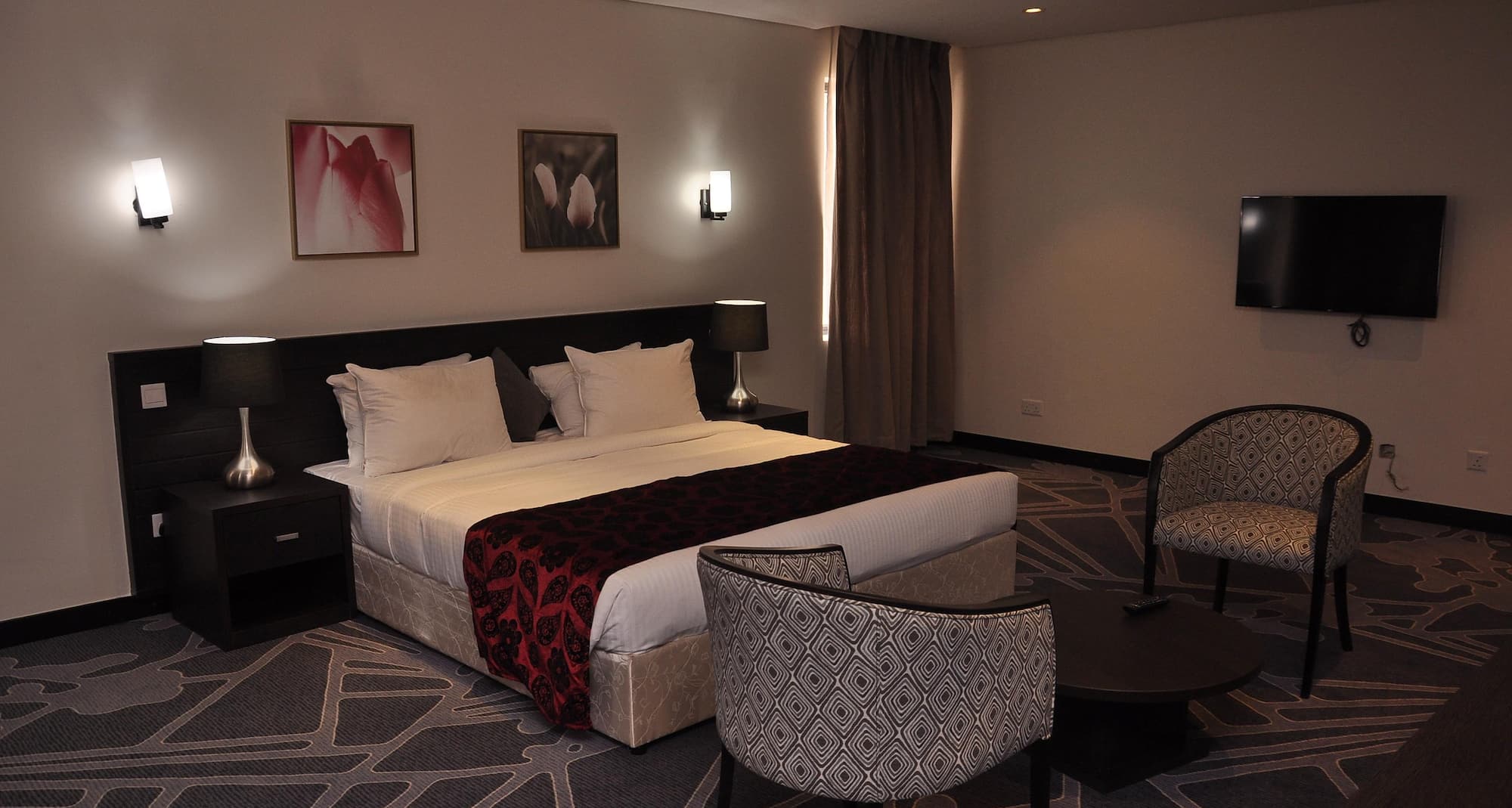 GOLDEN TULIP ONIRU SUITES - DSC