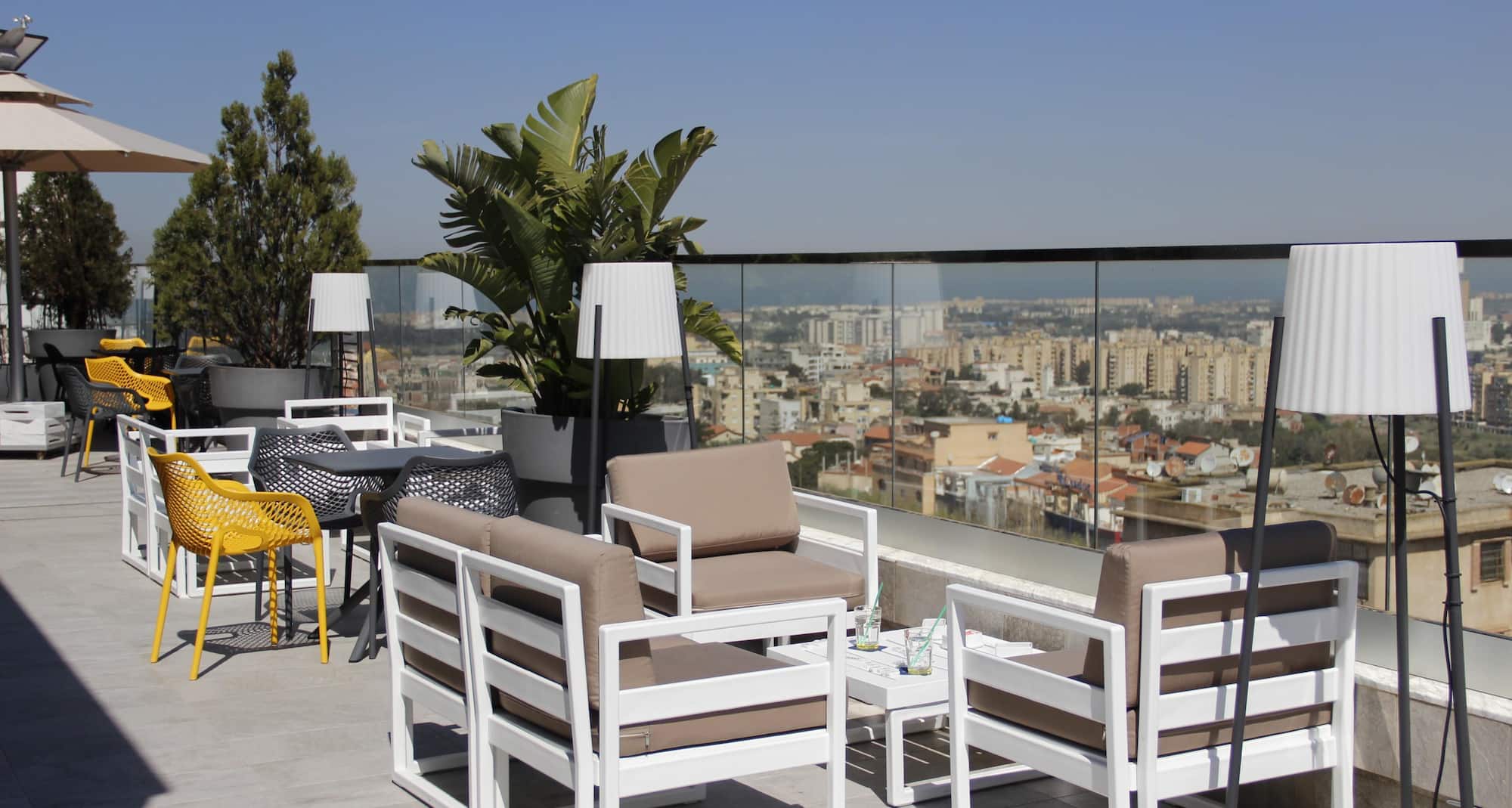GOLDEN TULIP OPERA ALGERIS - بار/ردهة
