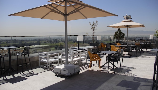 GOLDEN TULIP OPERA ALGERIS - MG