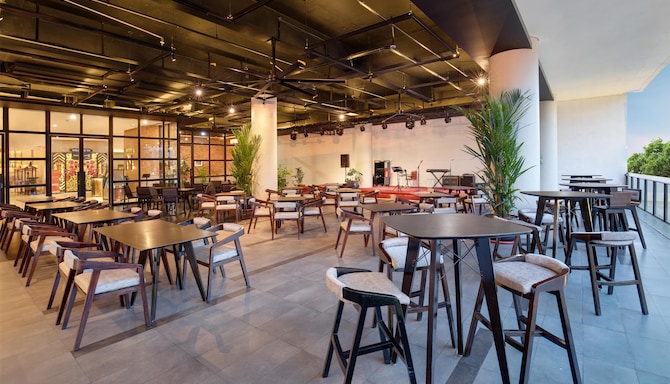 Golden Tulip Pontianak - Branche Restaurant