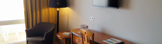 GOLDEN TULIP PORTO GAIA HOTEL AND SPA - Quarto / Alojamentos