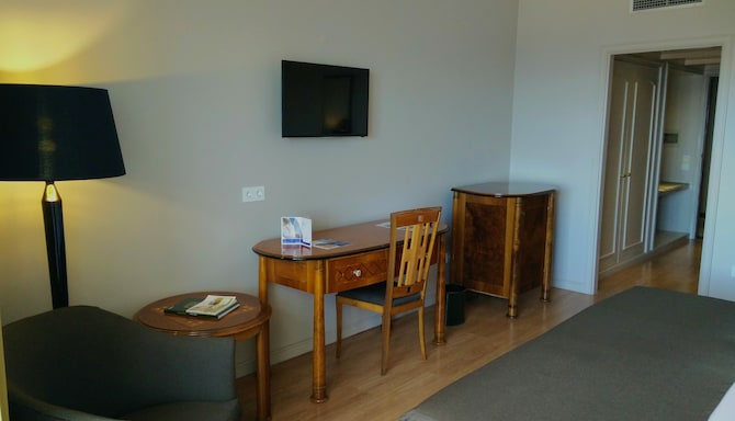 GOLDEN TULIP PORTO GAIA HOTEL AND SPA - Golden Tulip Porto Gaia Hotel & SPA - Superior Room