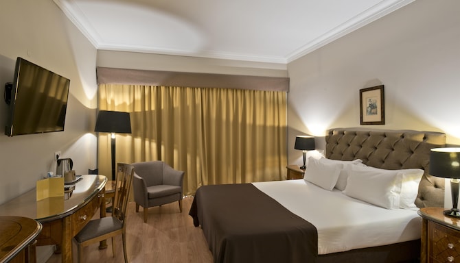 GOLDEN TULIP PORTO GAIA HOTEL AND SPA