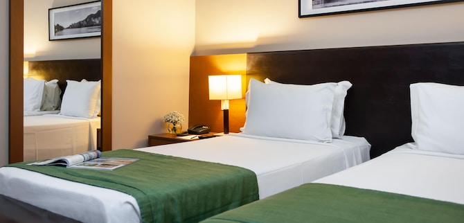 Golden Tulip Porto Vitoria - Standard 2 Single Bed