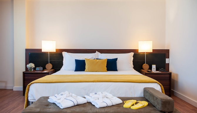 Golden Tulip Porto Vitoria - Suite Junior