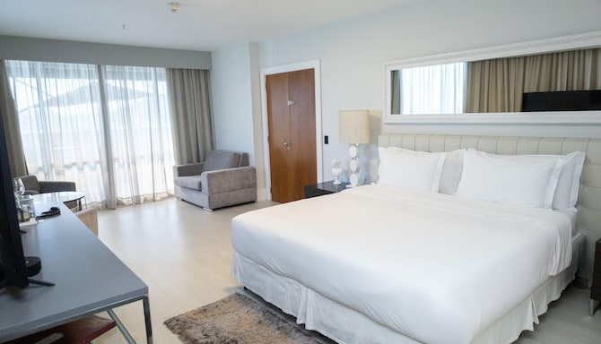 Golden Tulip Porto Vitoria - Suíte presidencial