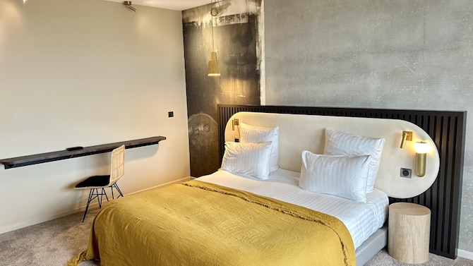 GOLDEN TULIP REIMS - JK