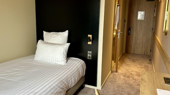 GOLDEN TULIP REIMS - CS