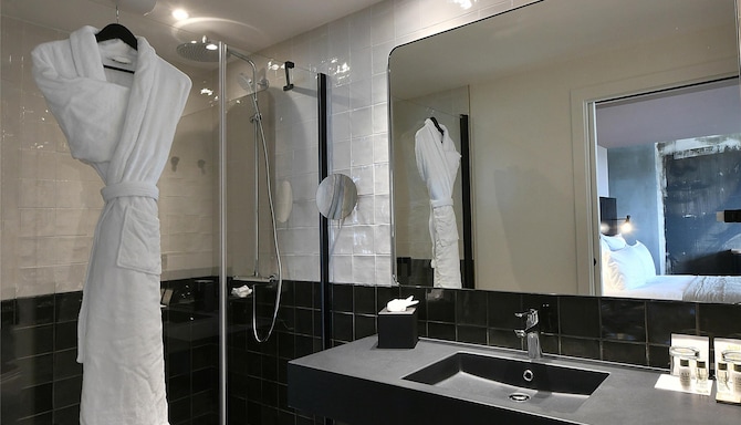 GOLDEN TULIP REIMS - JKSD
