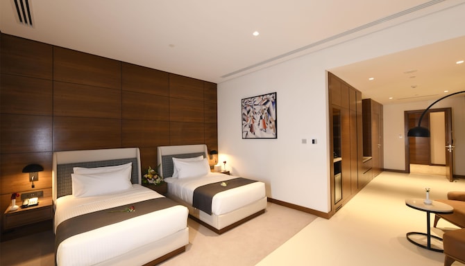 Golden Tulip Riyadh - Guest room
