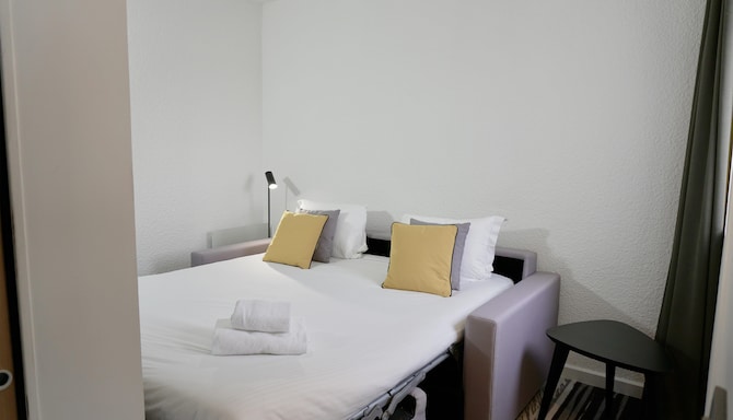 GOLDEN TULIP ROISSY SAINT WITZ