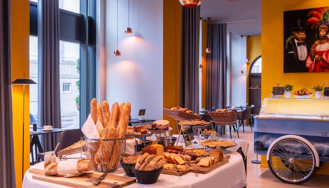 GOLDEN TULIP SAINT MALO - Petit déjeuner  HOTELS GRAND BE