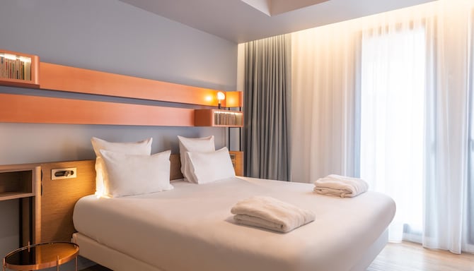 GOLDEN TULIP SAINT MALO - Chambres / Logements
