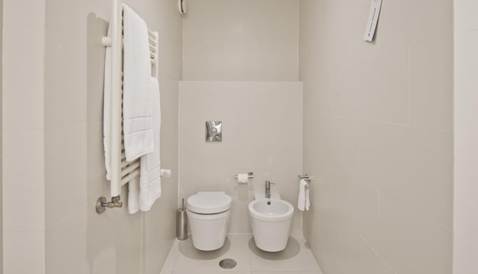 GOLDEN TULIP SAO JOAO DA MADIERA HOTEL - Guest Room - Bathroom