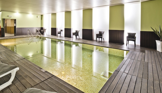 GOLDEN TULIP SAO JOAO DA MADIERA HOTEL - Indoor Swimming Pool