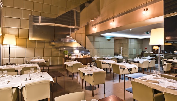 GOLDEN TULIP SAO JOAO DA MADIERA HOTEL - RESTAURANT