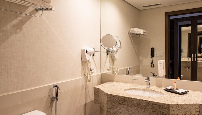 Golden Tulip Sao Jose Dos Campos - COLINAS